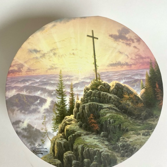 Thomas Kinkade musical jewelry box with mirror. Beautiful Mountaintop scene. - Picture 4 of 13